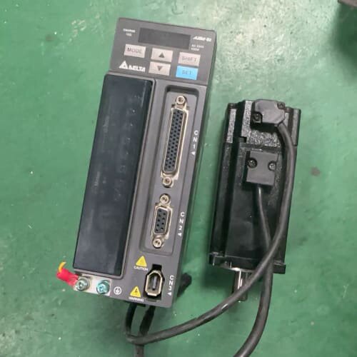 议价B2伺服驱动器ASD-B2-0421-B 400W可维修
