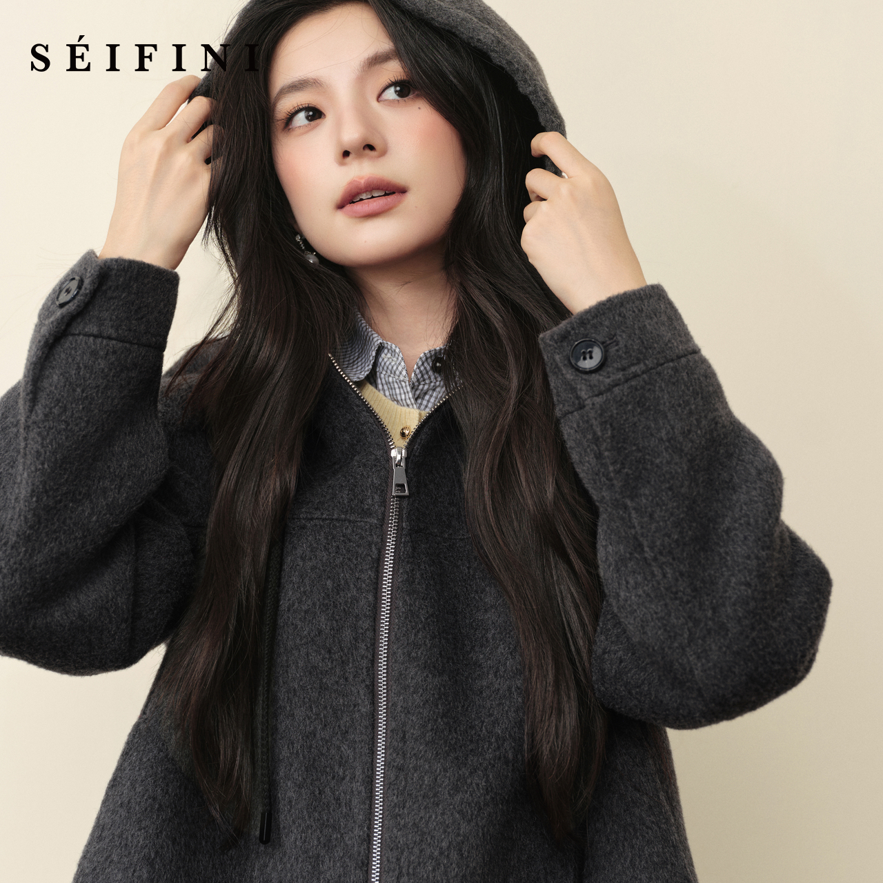 诗凡黎100绵羊毛休闲连帽外套2025秋新款松弛感显瘦双面呢短大衣