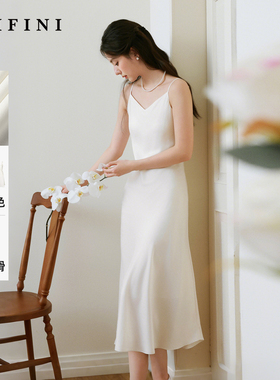 诗凡黎仿醋酸黑色吊带裙连衣裙淡人缎面鱼尾女伊芙丽outlets店