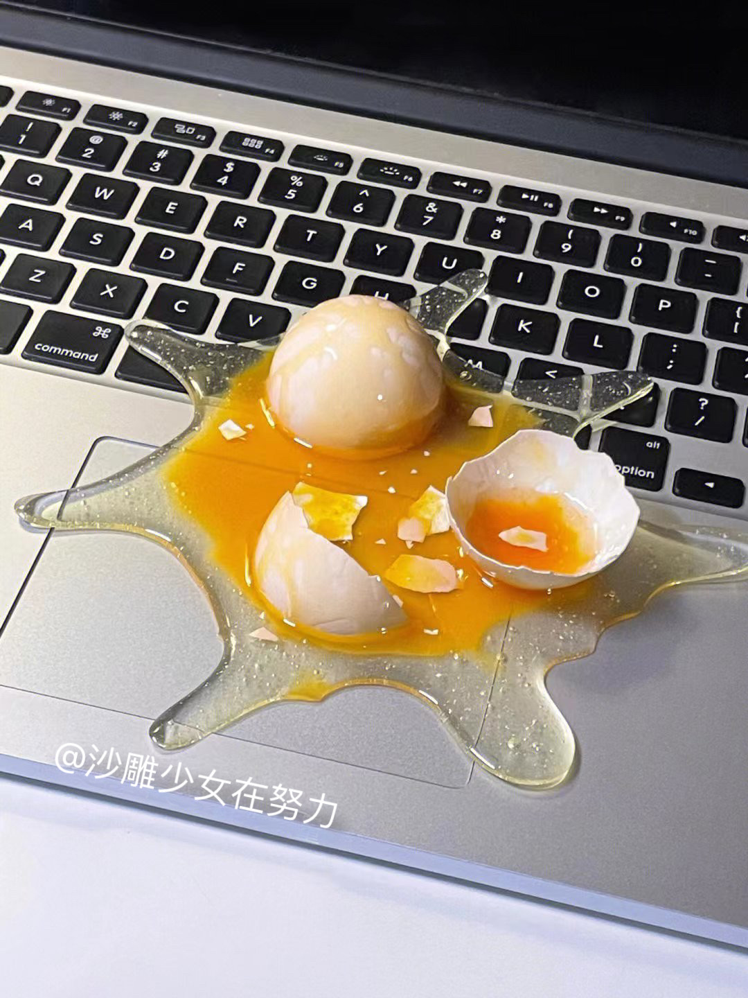 碎鸡蛋手机支架占座神器恶作剧整蛊道具搞怪打翻玩具创意生日礼物