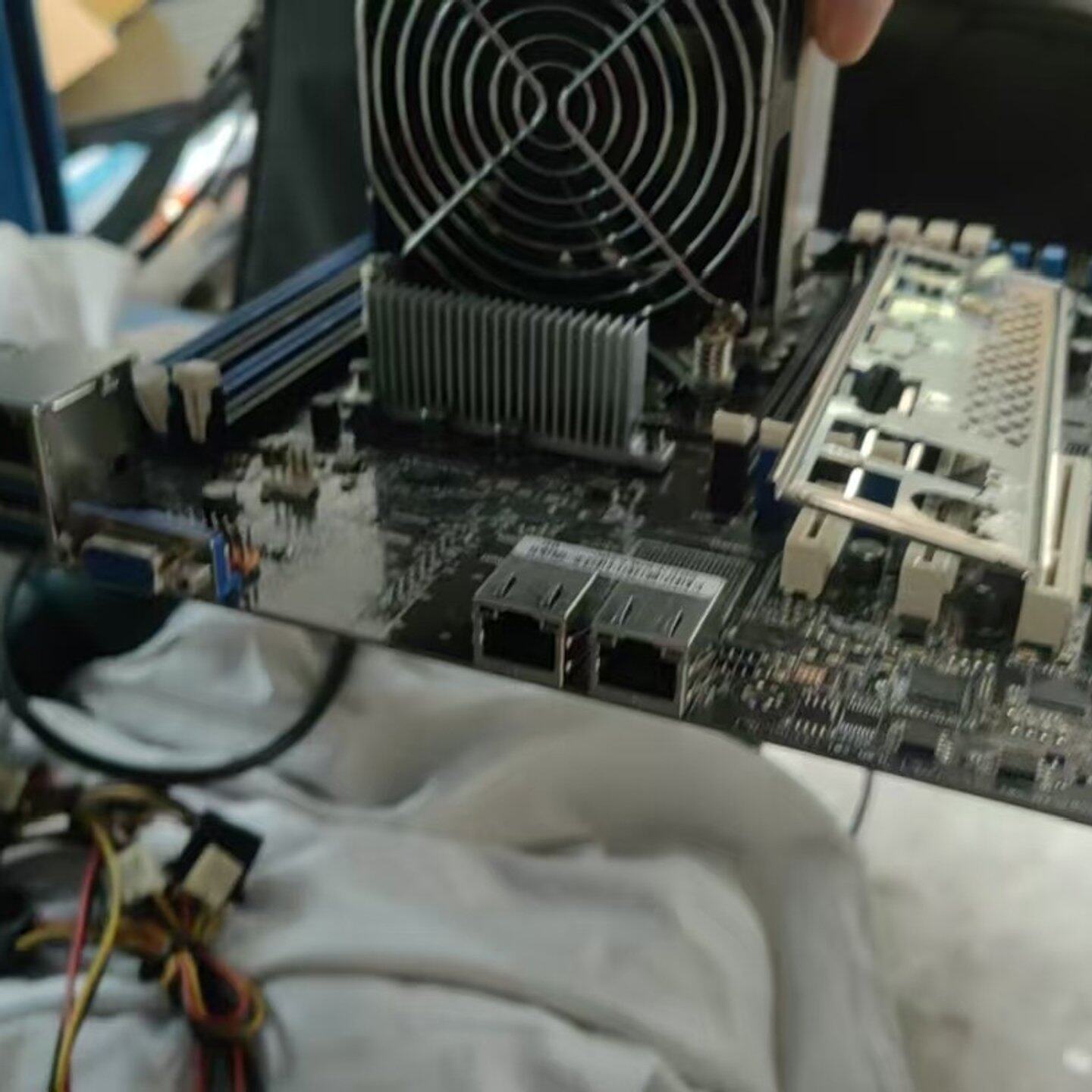售前询价华硕Z10PA-U8服务器主板带挡板 双路工作站工控主板