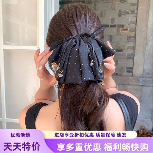 缎面烫钻蝶结飘带鲨鱼夹新款