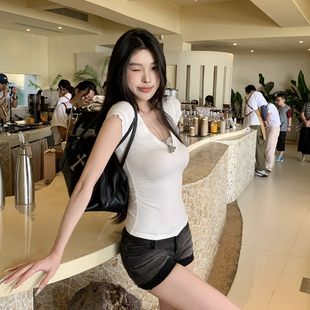 修身 MMMOUND 新款 白色V领蕾丝短袖 上衣 女2024夏季