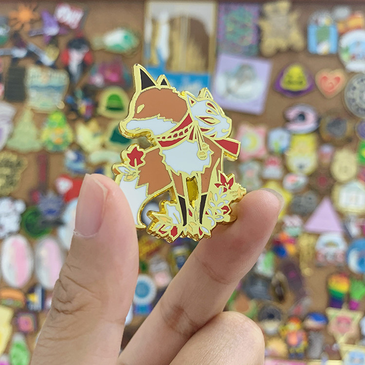 个性胸针防走光创意狐狸面具别针百搭包包ins潮书包金属小徽章