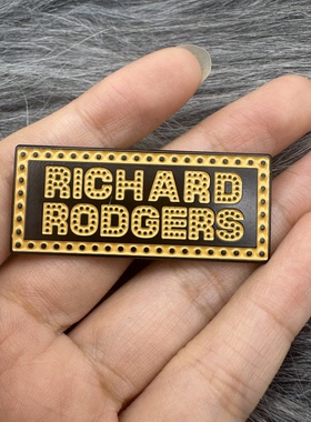 理查德罗杰斯剧院RichardRodgersTheatre标志性复古灯箱烤漆徽章
