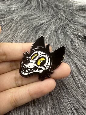 复古风格品牌周边Grion FursuitUP兽装金属徽章