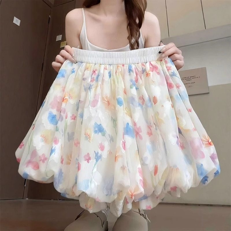 碎花蓬蓬花苞短裤女夏季2026新款小个子高腰宽松休闲冰丝阔腿裙裤