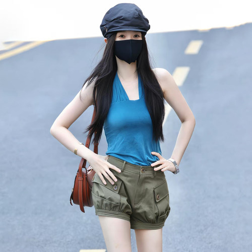 休闲挂脖背心花苞短裤日常套装