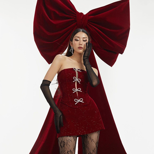 SylCue冷艳御姐红色性感镂空蝴蝶结抹胸背心女高腰显瘦半身裙套装