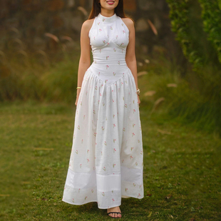 连衣裙收腰显瘦白月光百搭长裙 田园风碎花小清新无袖 SylCue 法式