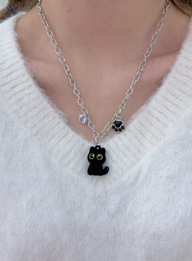 植绒黑猫咪锆石猫爪项链女高级设计感小众甜酷辣妹卫衣链潮冷淡风