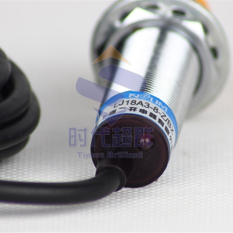 LJ12A3-4-ZBX电感式接近开关 NPN直流三线常开 M12 上海二开 8mm