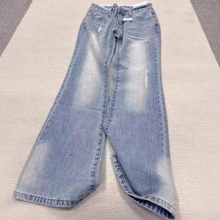 浅色蕾丝花边微喇牛仔裤女2025新款复古低腰显瘦不贴腿直筒裤子