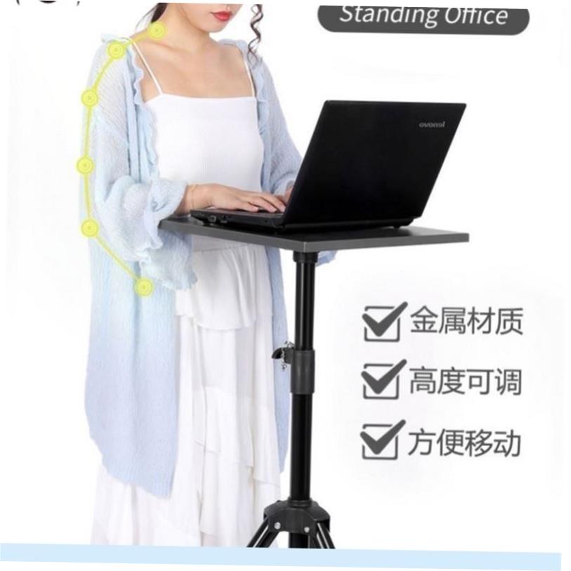 Standinglaptoeskcbhwor