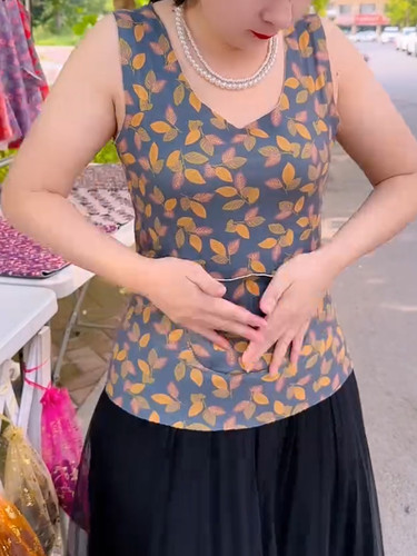 护腰带口袋背心女吊带秋冬保暖加厚加绒印花无袖打底衫美背一体绒