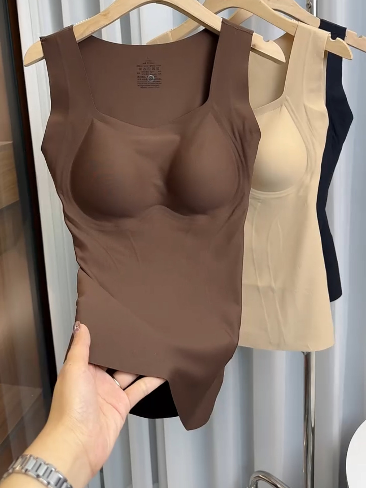 保暖内衣女秋冬加绒加厚无痕打底上衣聚拢无痕文胸背心美背一体式