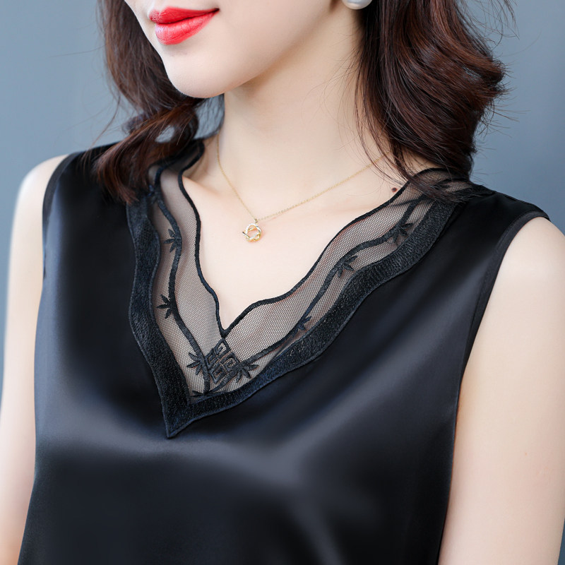 无袖吊带背心女蕾丝性感大码拼接宽松西装内搭纯色无袖缎面上衣女