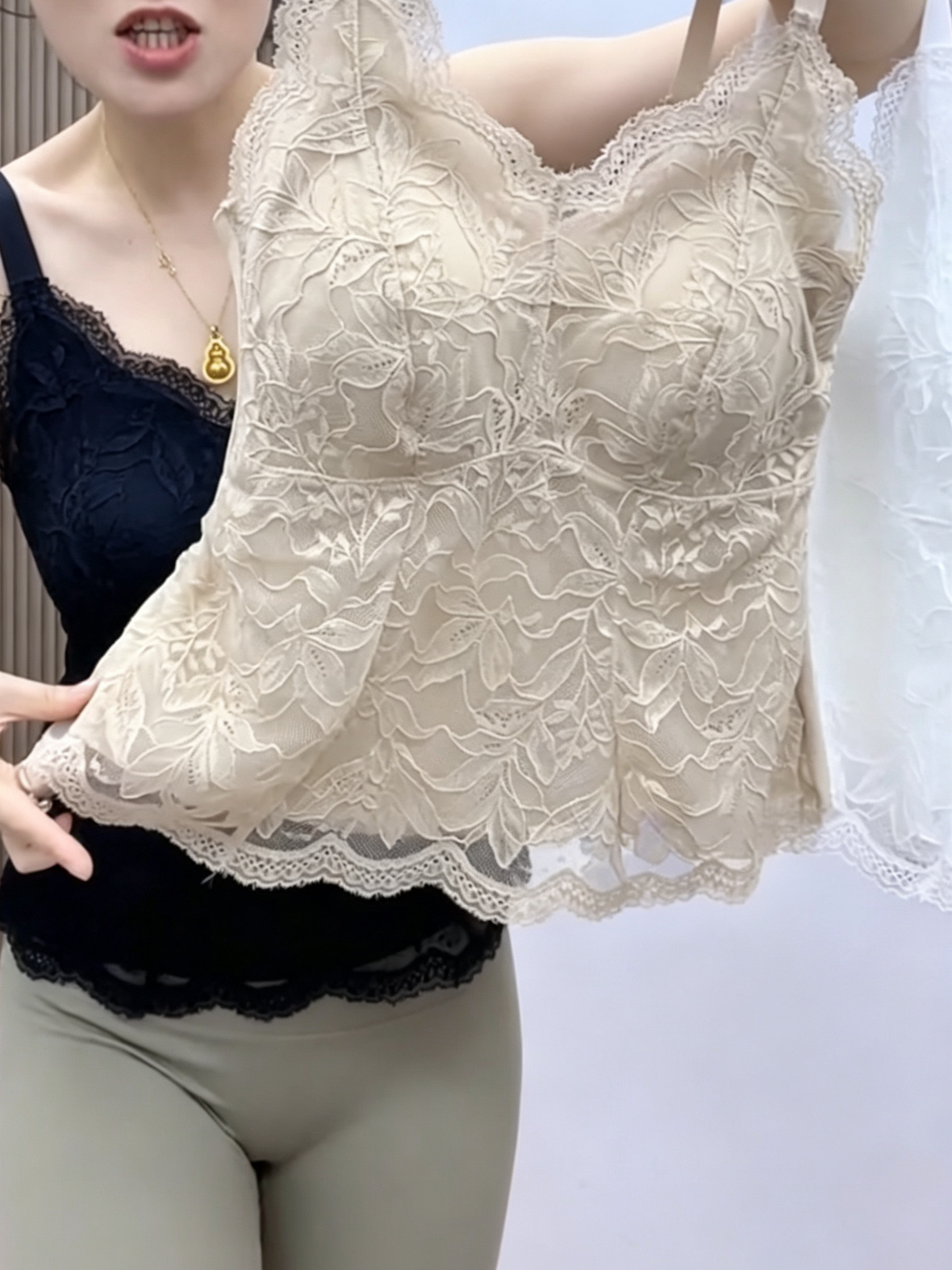 背心女内衣吊带蕾丝夏季大码薄款美背文胸胖mm文胸宽松遮肚子上衣图片