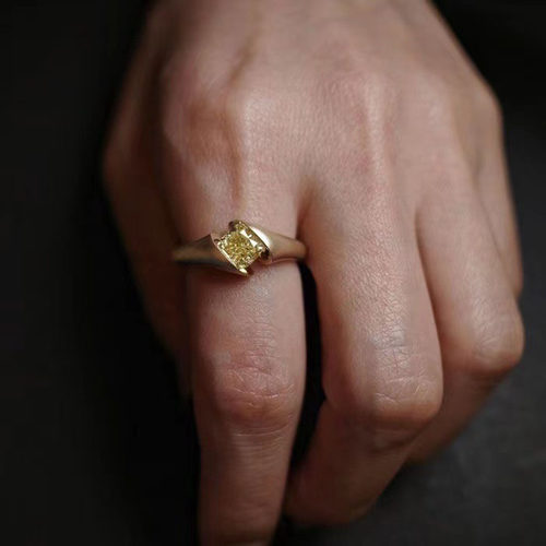 s925银正方形黄水晶戒指