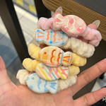 r可爱奶油色小鱼毛绒发圈发夹少女扎头发马卡龙风ins头绳发饰kk