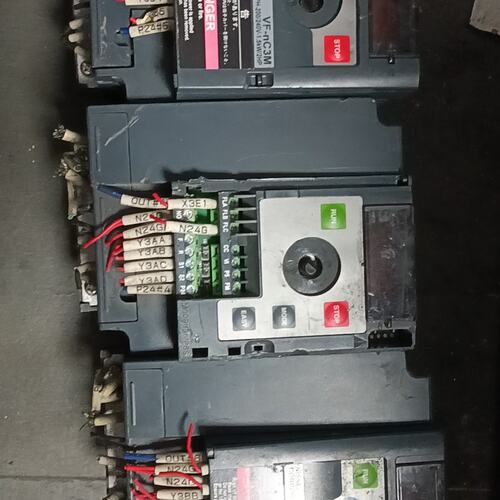 变频器VFNC3M-20150PY-A30VFNC3M-20075PY-A30VFNC3M-20220PY-A30