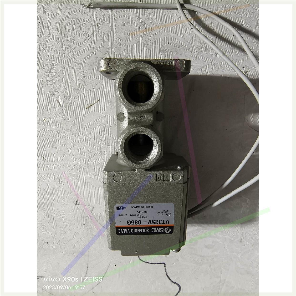 拆机件原装正品SMC电磁阀VT325V-035G 图片实物，