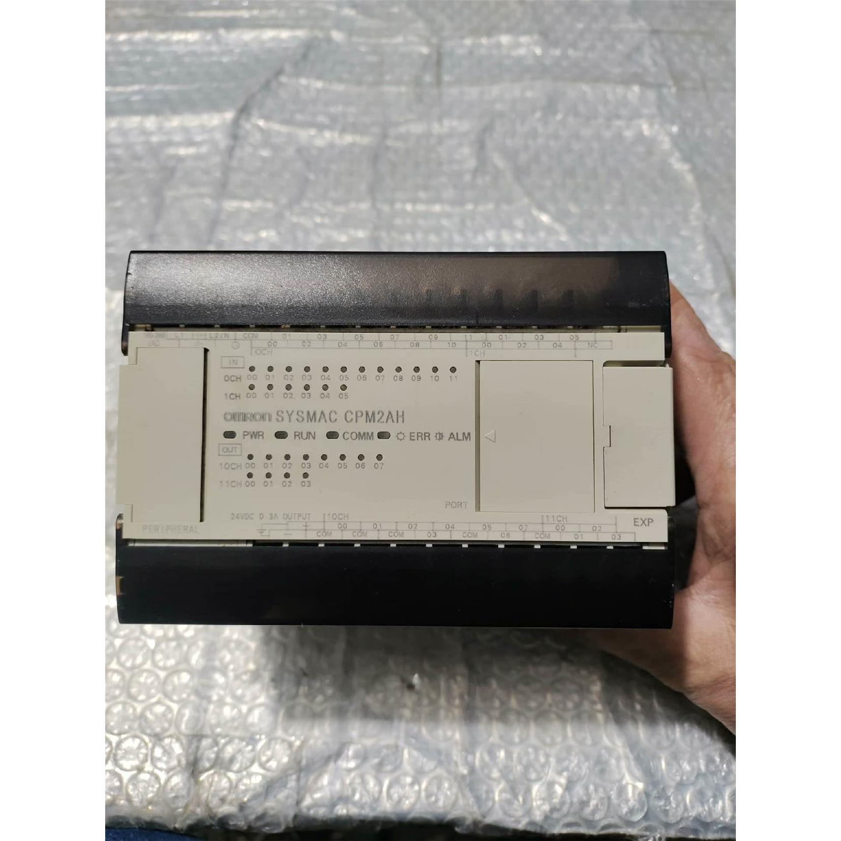 PLC控制器，CPM2AH-30CDR-A，现货一台，议价