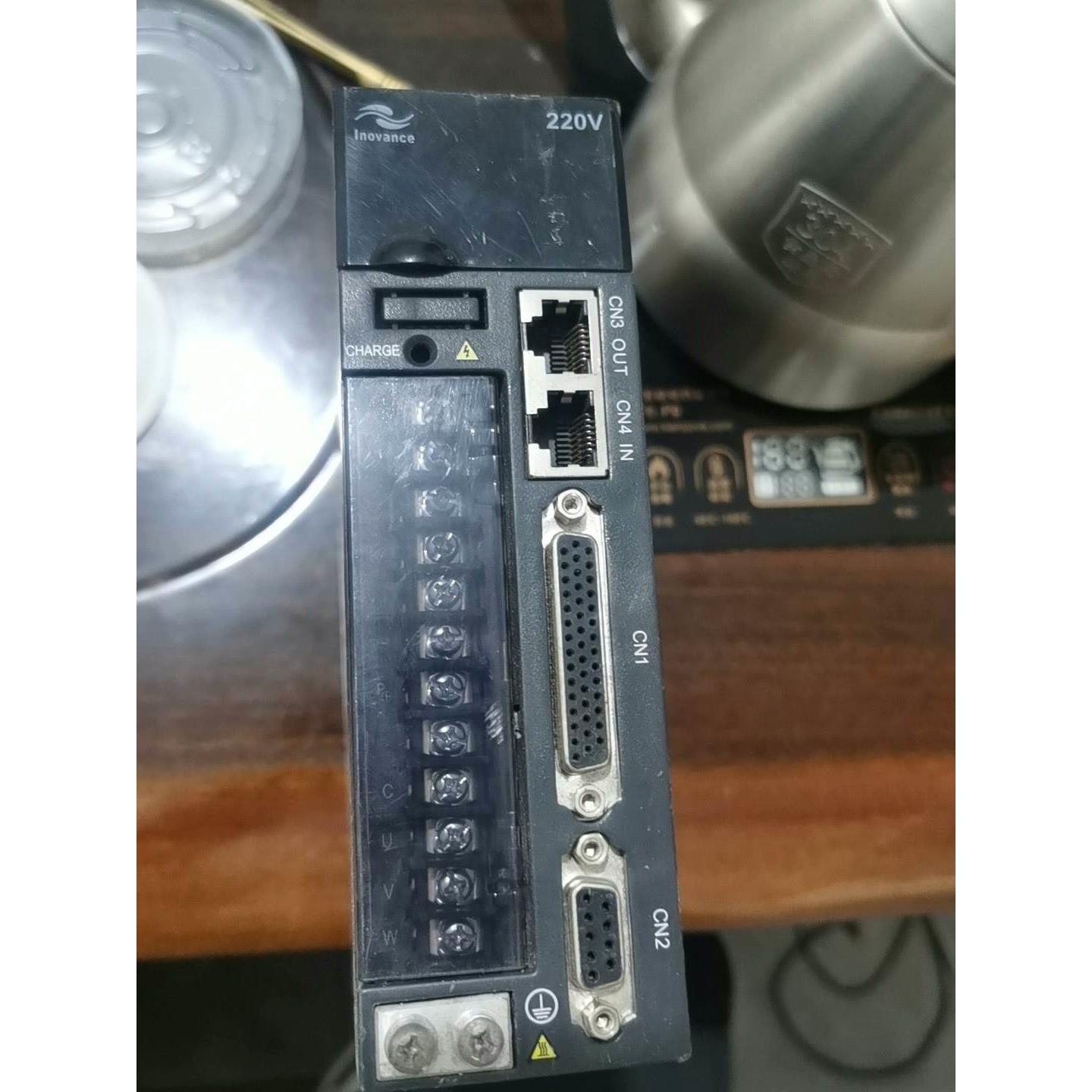 汇川ls620NS1R6l驱动器，功能正常，成色如图。议价