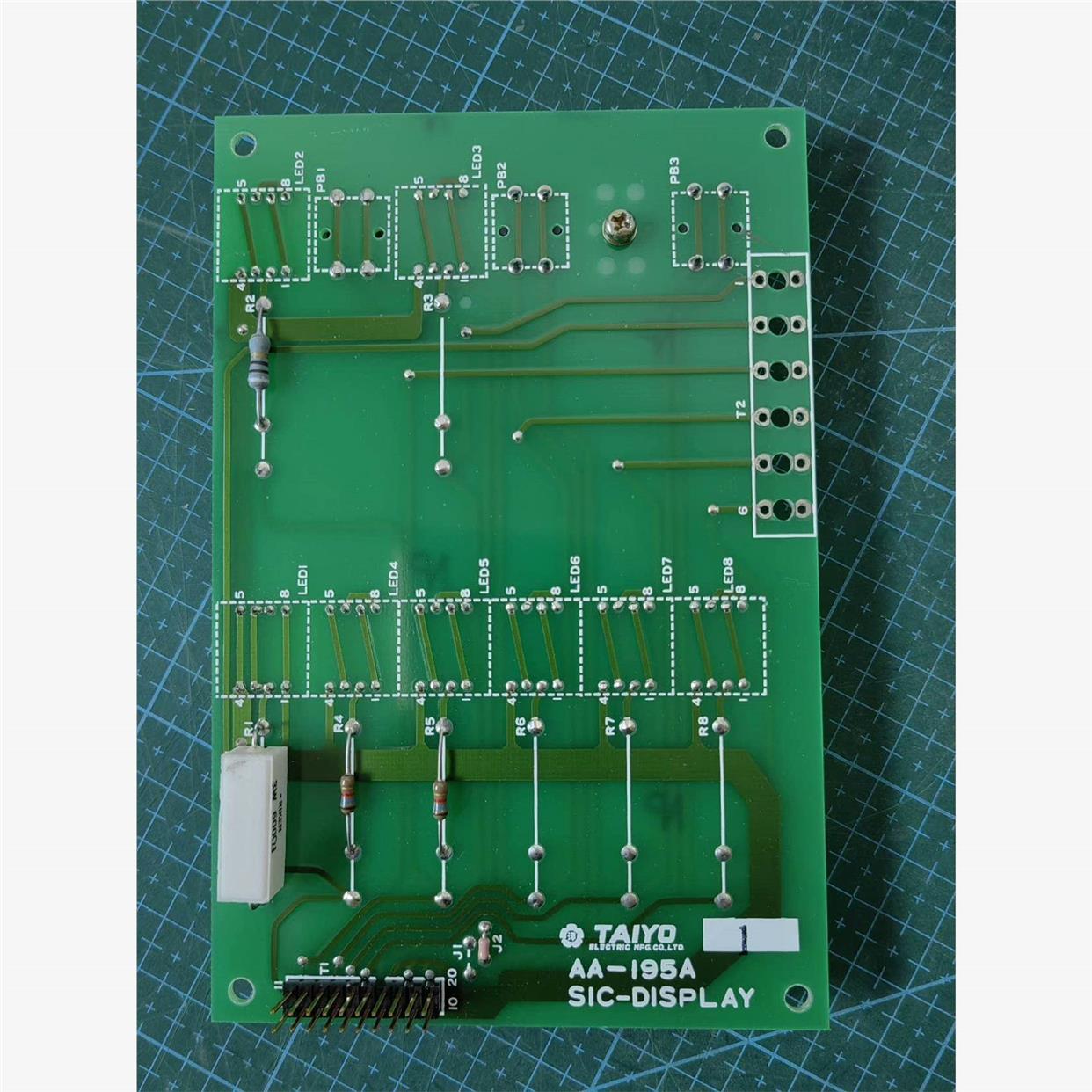 TAIY0  AA-195A SIC-DISPLAY