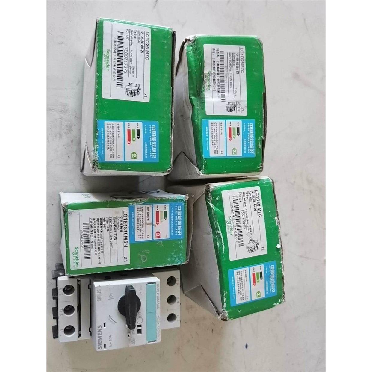 施耐德交流接触器lc1d25m7c 1810m5n