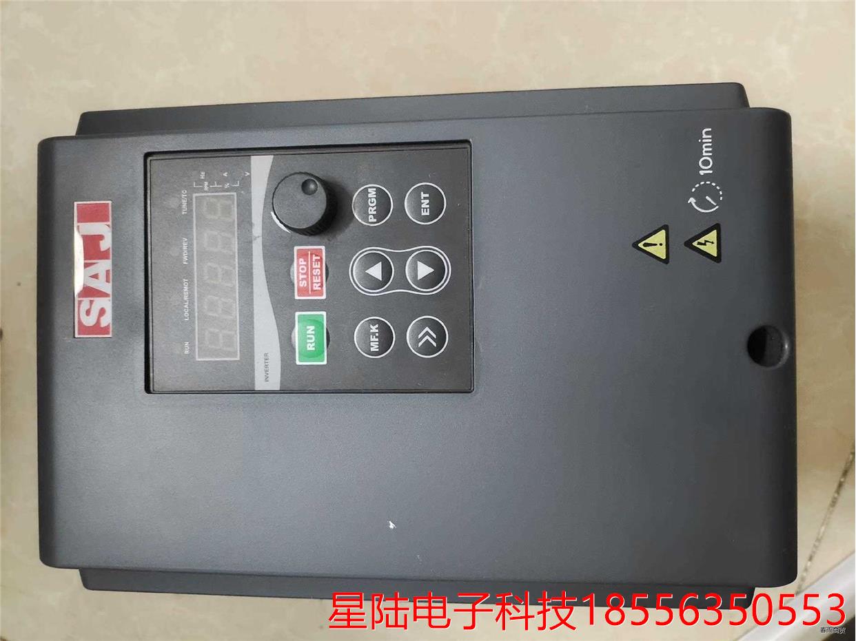 2   三晶变频器VM1000H-4T5R5GB/7R5PB