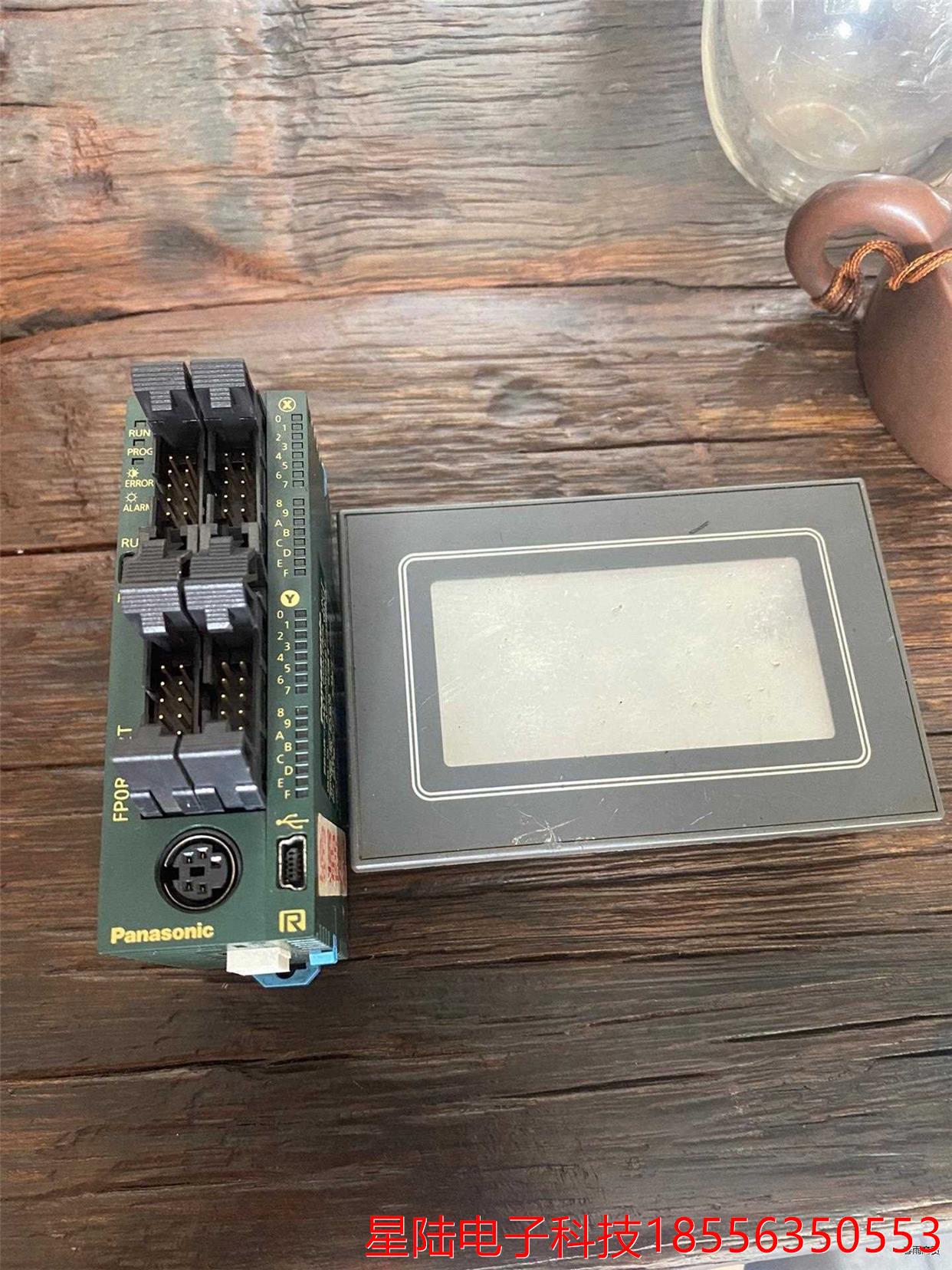 AFP0RC32T  AIGT0030B1 PLC触摸屏