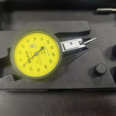 日本三丰杠杆千分表513-471-10,0.001mm,使用