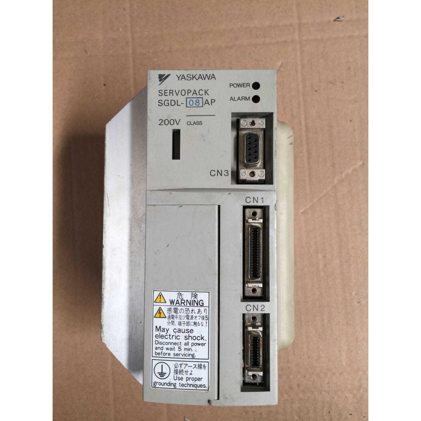 安川伺服驱动器SGDL-08AP原装设备拆机.成色8-9成新.包好.询价