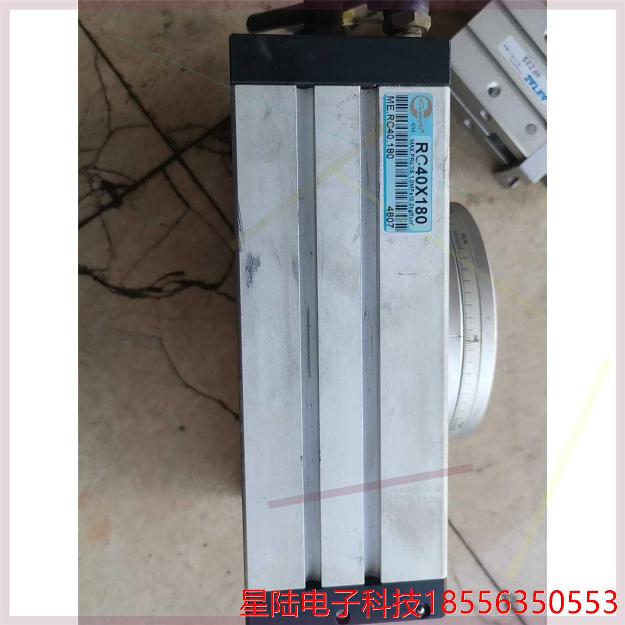 RC40X180.超大型回转气缸，三台，九成新