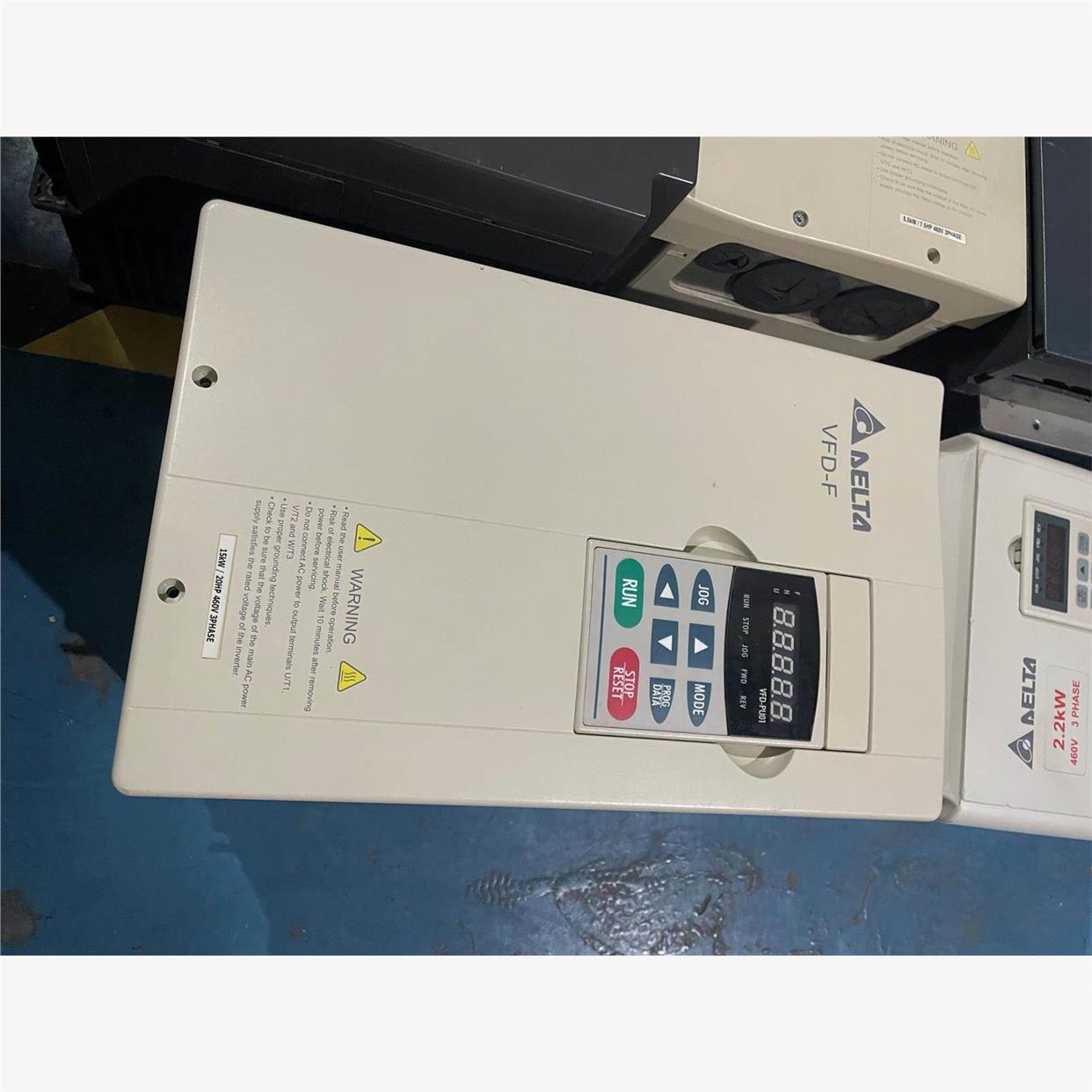 9成新的台达变频器VFD-F系列VFD150F43A 15K