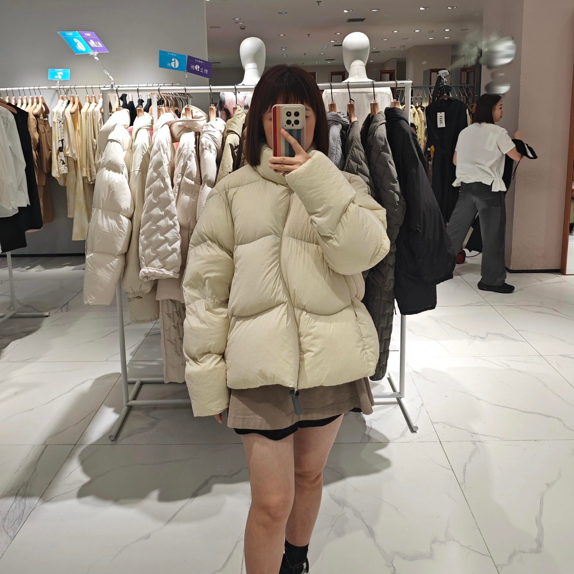 羽绒服弯曲拉链短款休闲外套