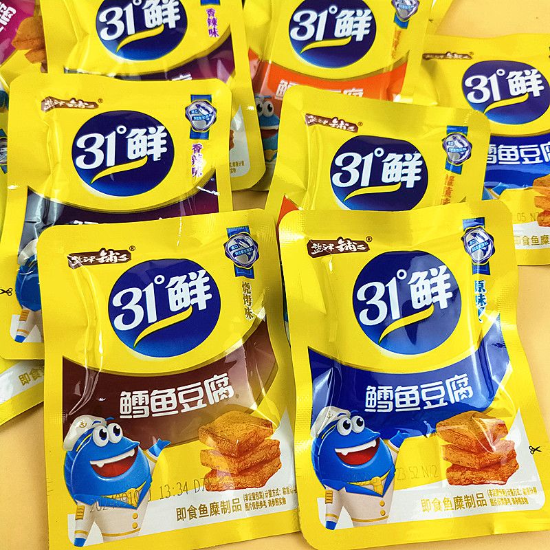 5斤盐津铺子鱼豆腐31&deg;鲜鳕鱼豆腐香辣鱼肉豆干即食零食整件批发