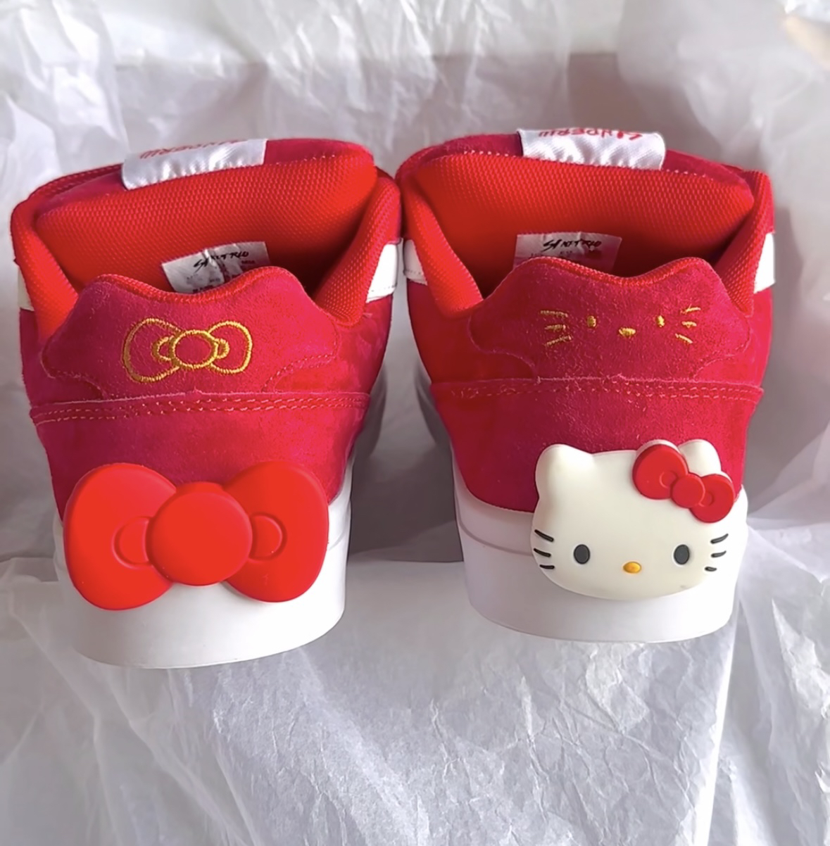 红色hellokitty鞋带装饰diy配件可拆卸KT猫猫爪鞋花配饰ouder板鞋