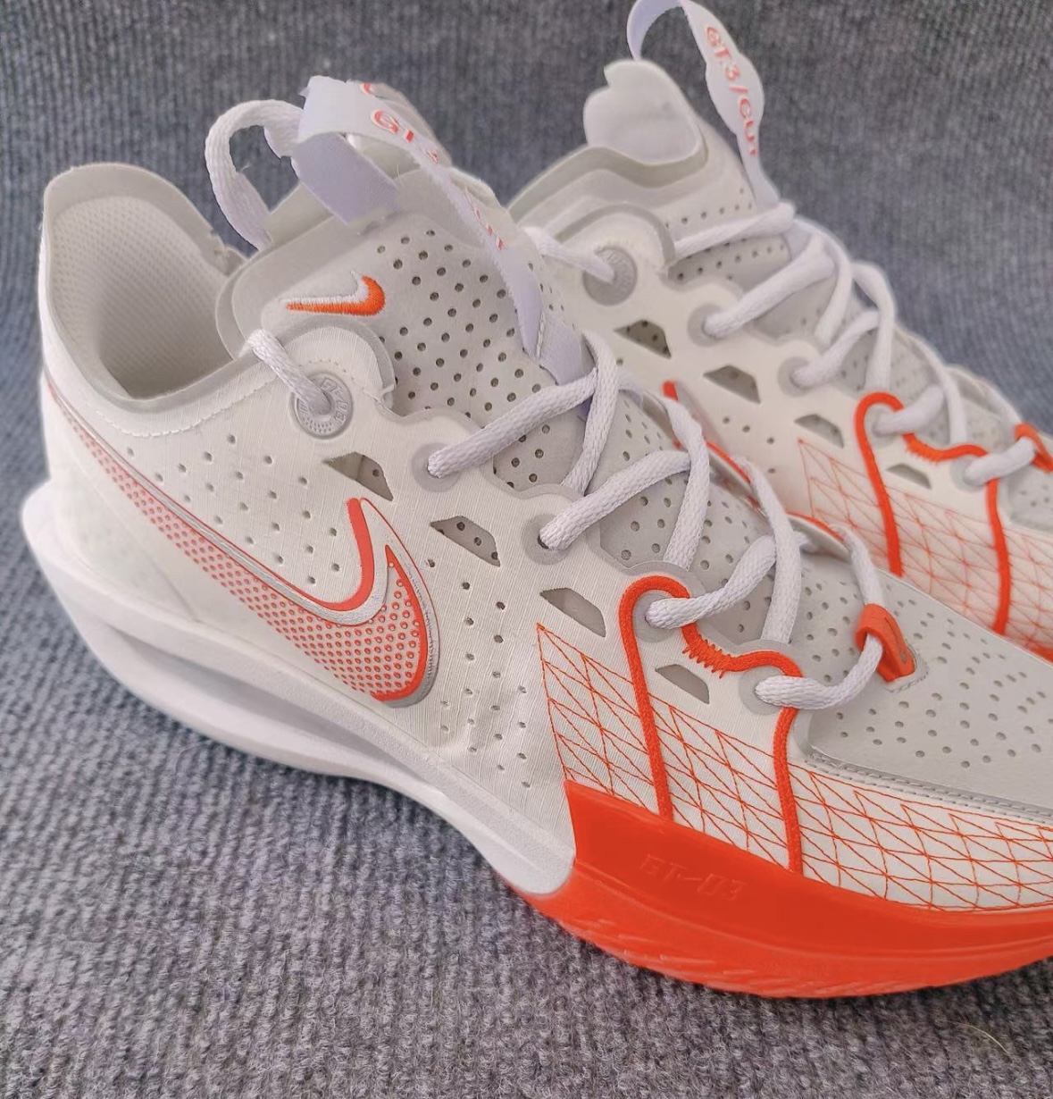 适配Nike Air Zoom G.T.Cut 3 EP篮球鞋白红半圆鞋带椭圆形鞋绳