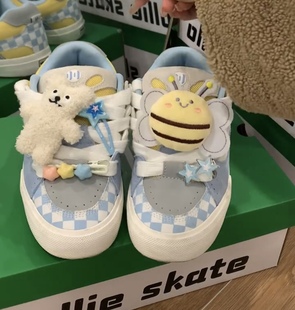 卡通立体蜜蜂鞋子装饰鞋带上的饰品配件鞋扣配饰顽刻板鞋鞋花鞋扣