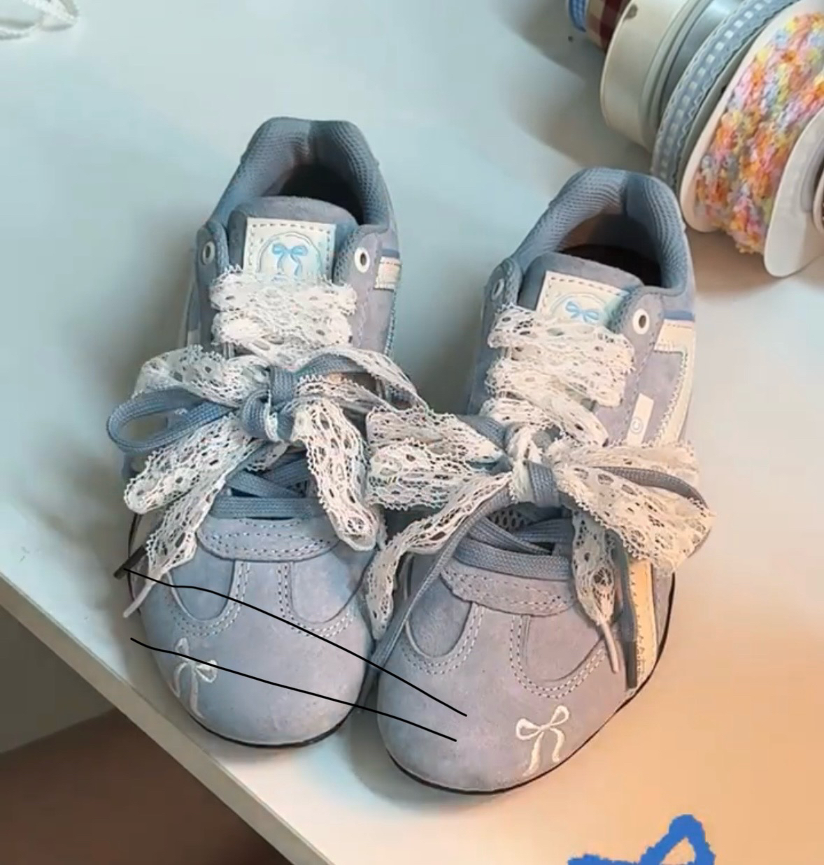 适配蓝色puma彪马赛车鞋德训鞋白色镂空蕾丝鞋带芭蕾风珍珠鞋花扣