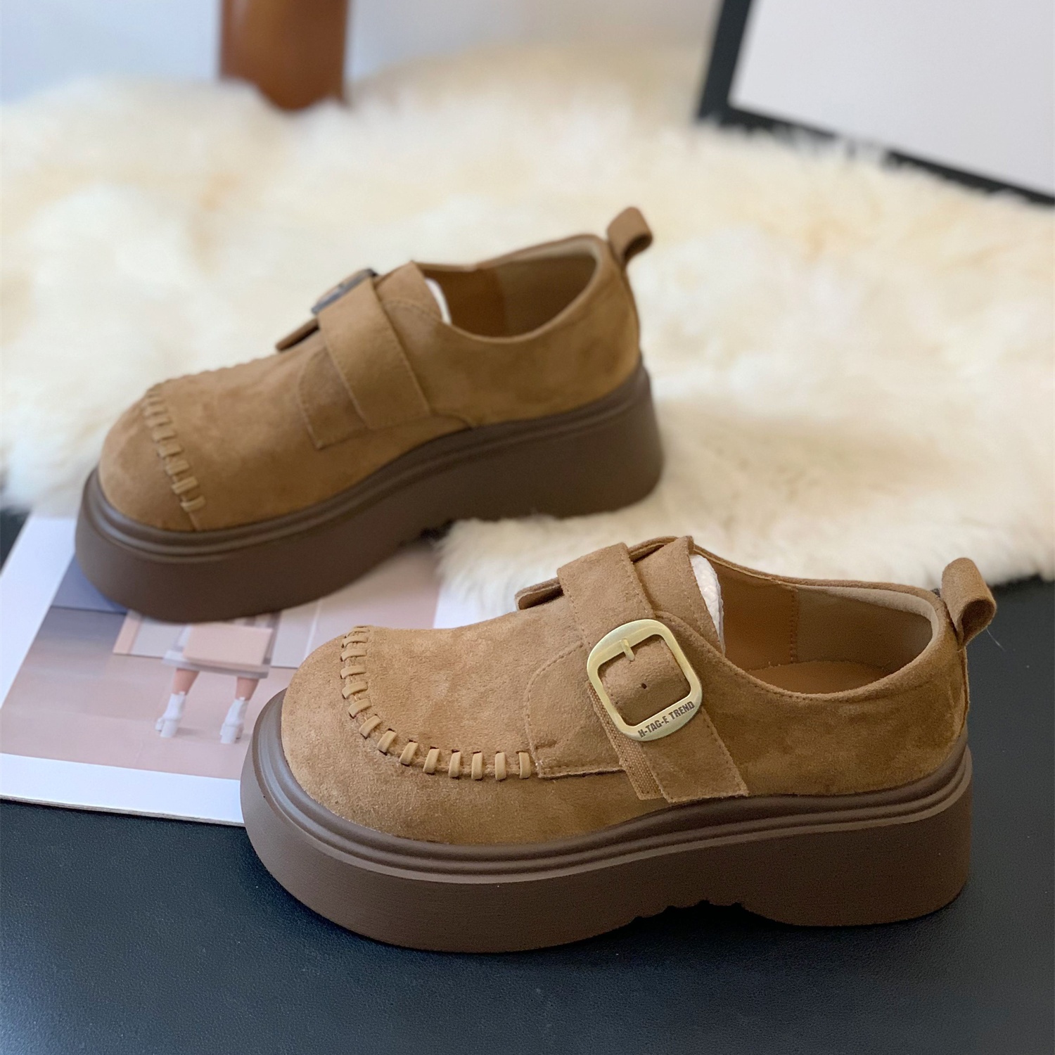 欧美风超火厚底增高百搭舒适单鞋