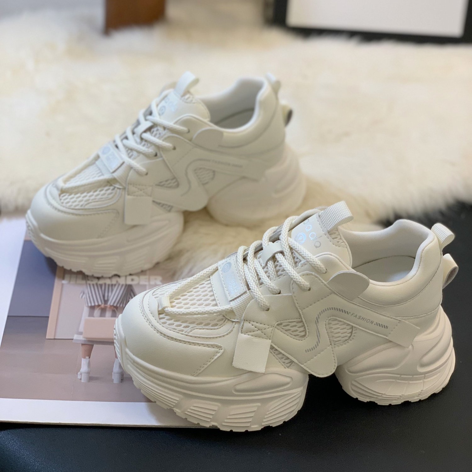 潮流时尚厚底增高显瘦百搭老爹鞋