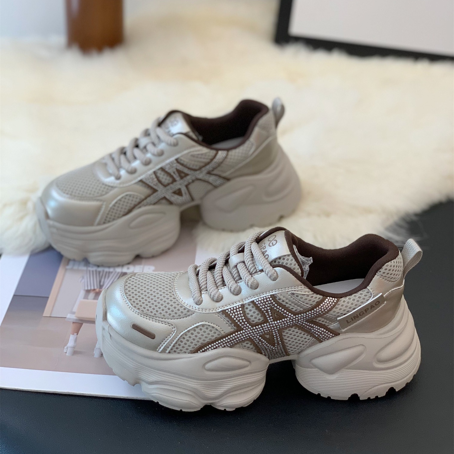 网面透气水钻厚底增高超火老爹鞋