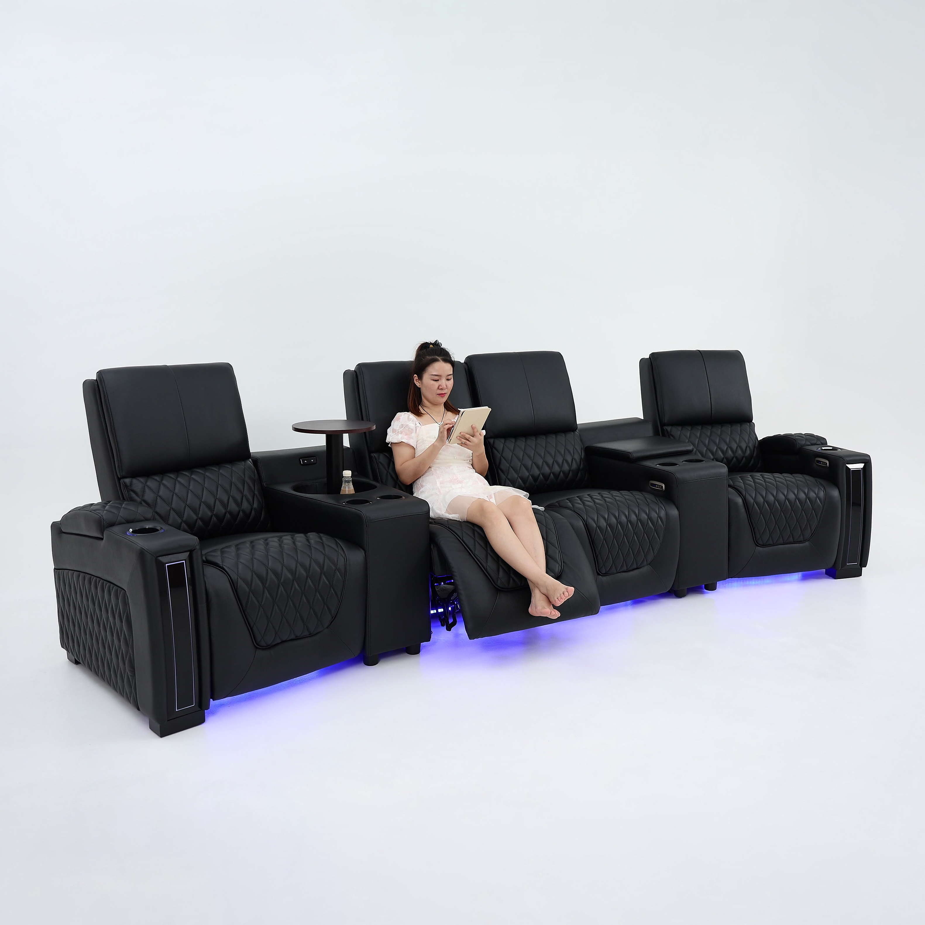 私人定制家庭影院真皮电动沙发
