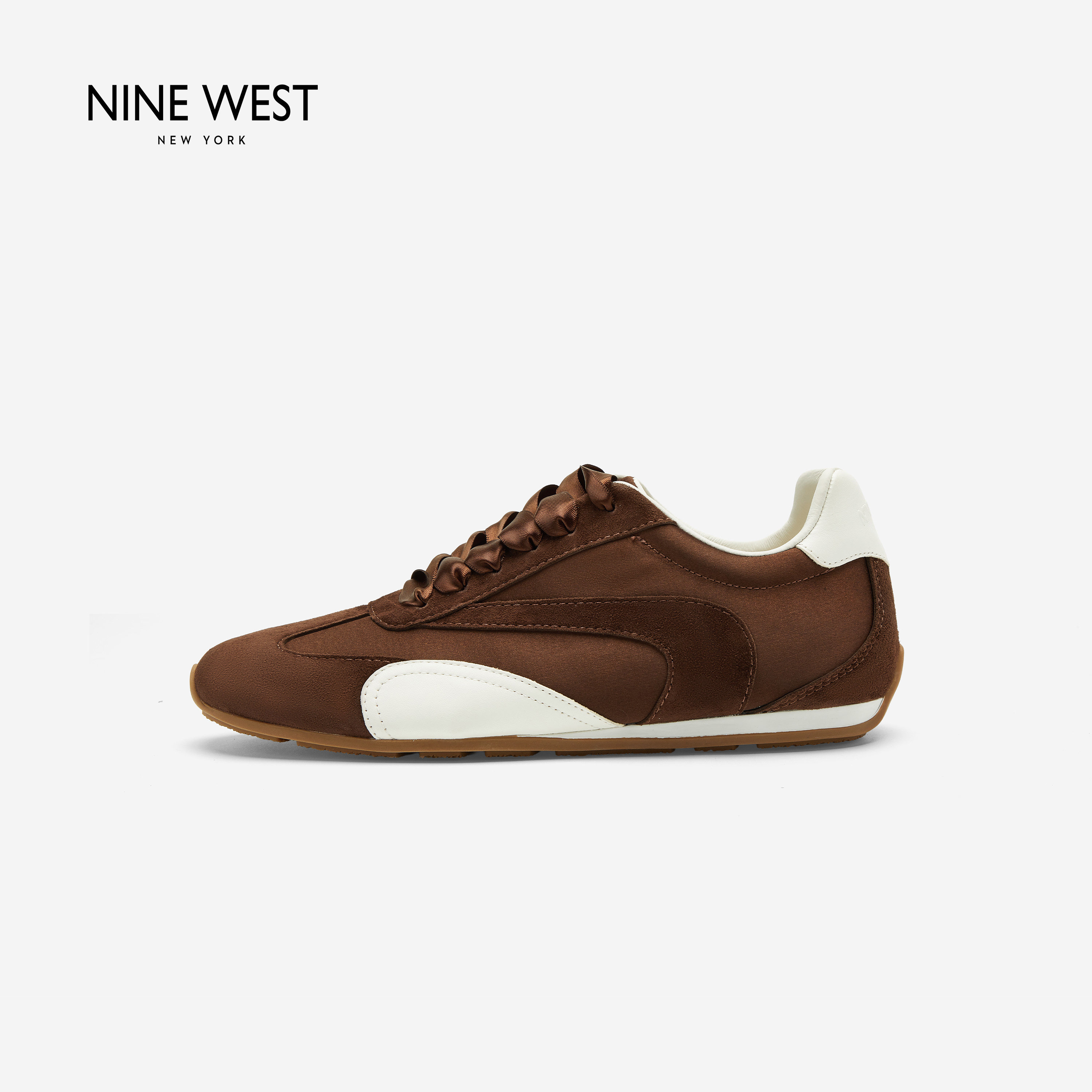 Nine West/玖熙复古绸缎鞋带德训鞋女2026秋季新款休闲棕色运动鞋