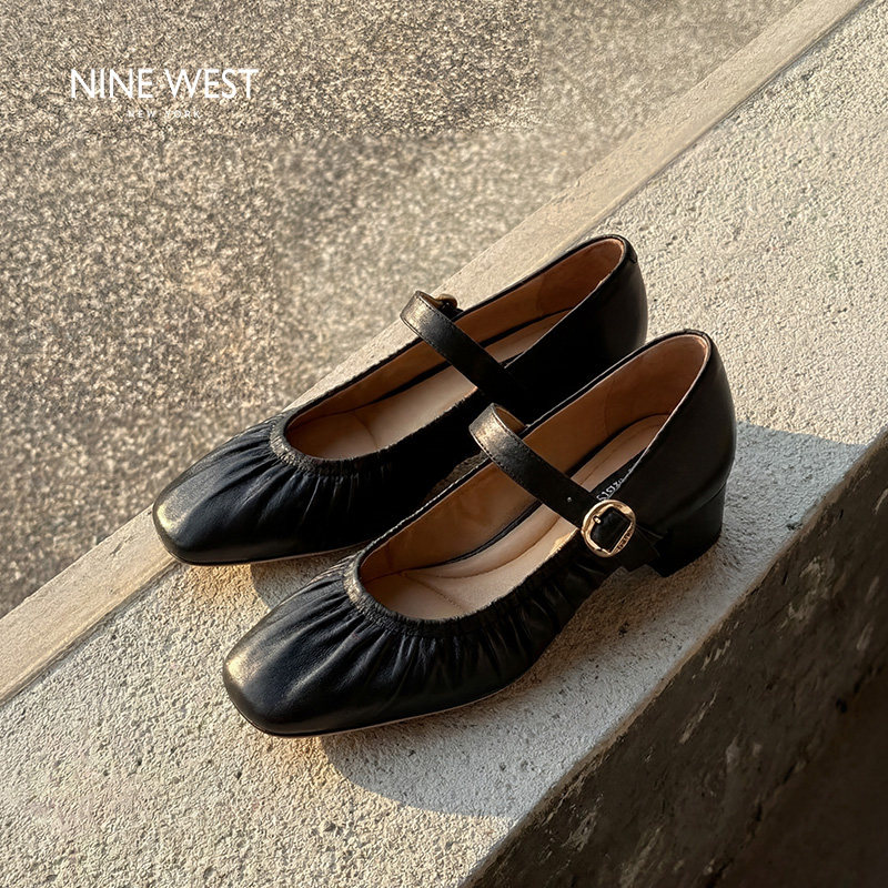 Nine West/玖熙法式黑色方头玛丽珍鞋女粗跟一字扣带复古褶皱单鞋