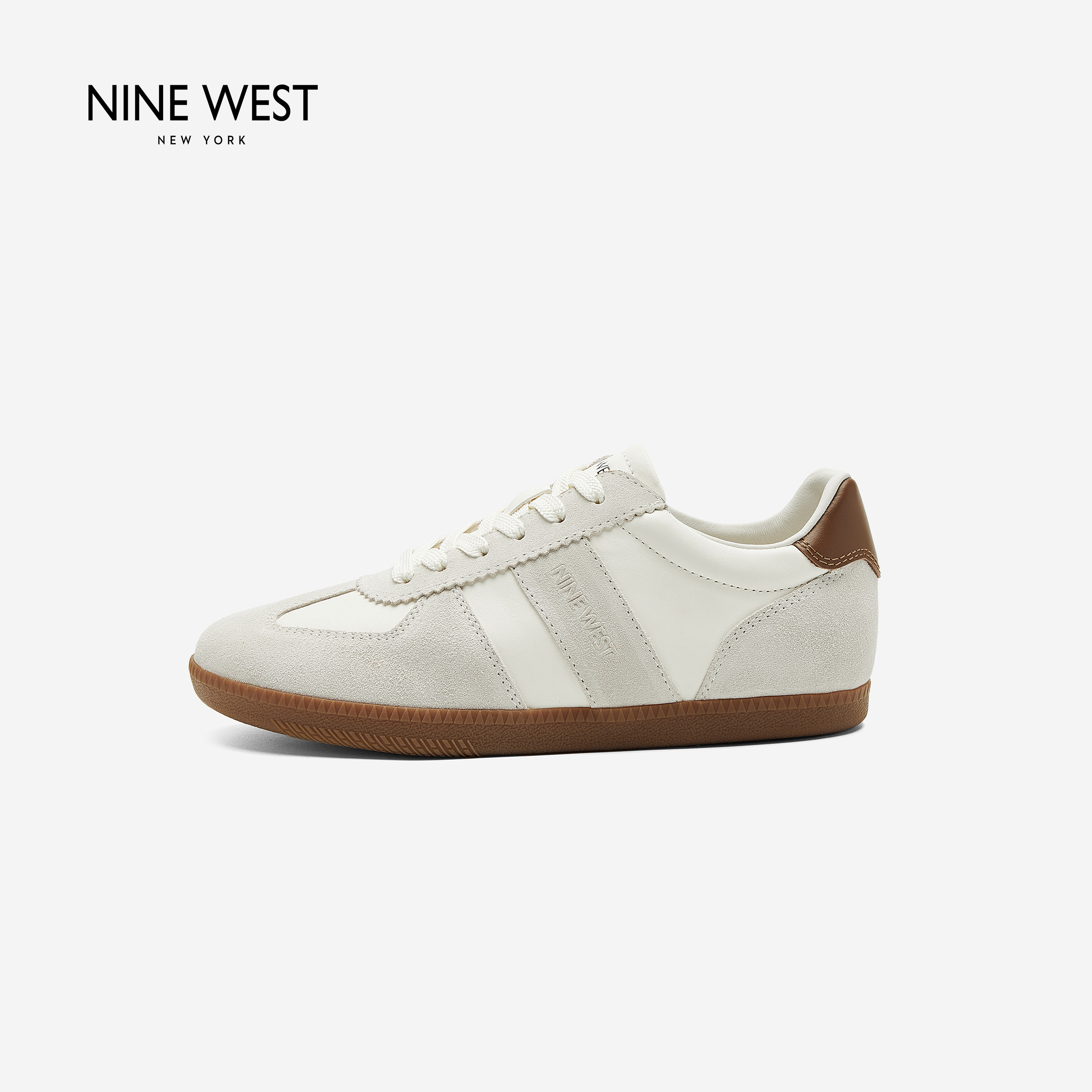 Nine West/玖熙拼接德训鞋生胶平底复古休闲软皮通勤百搭小白板鞋