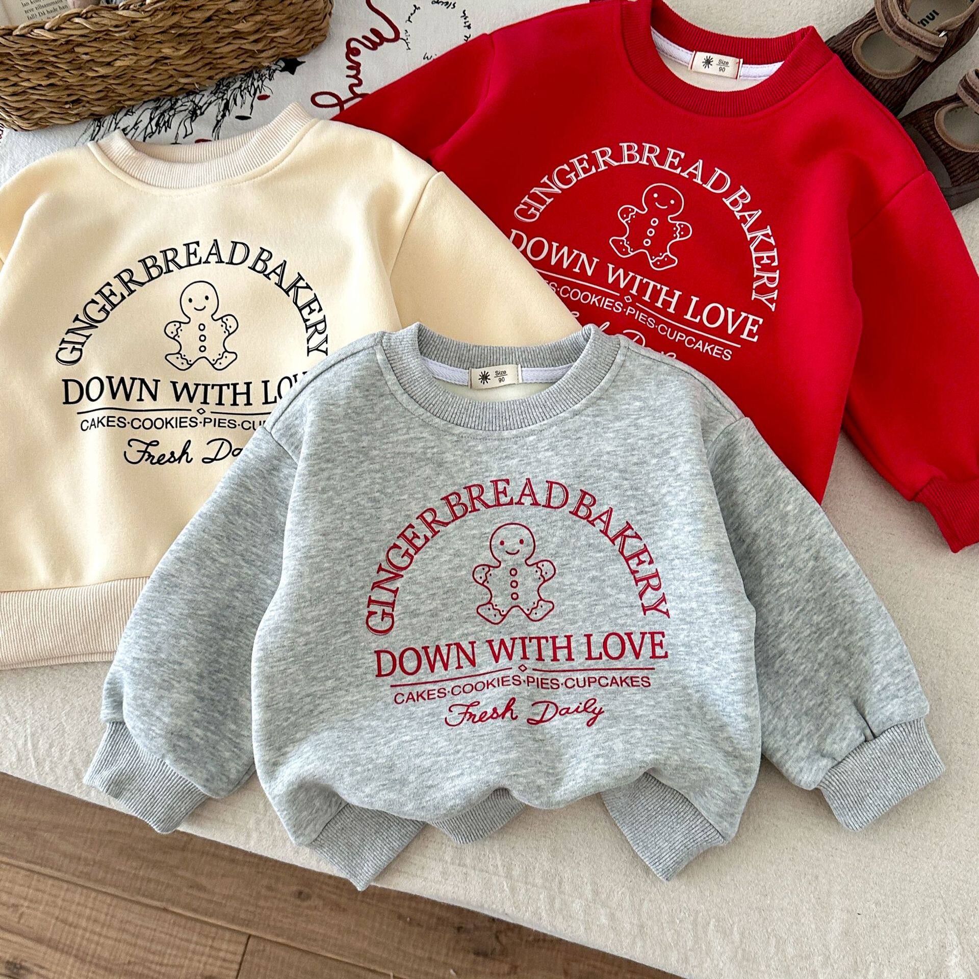 男童加绒卫衣加厚冬季上衣儿童小童大红色过年服中圣诞拜年服